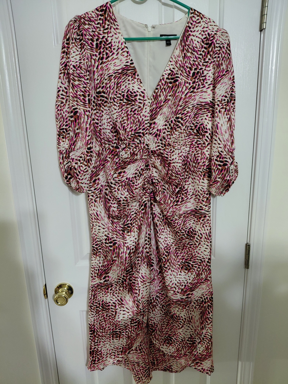 Express Swirl Print V-Neck Midi Dress in Pink and Cream